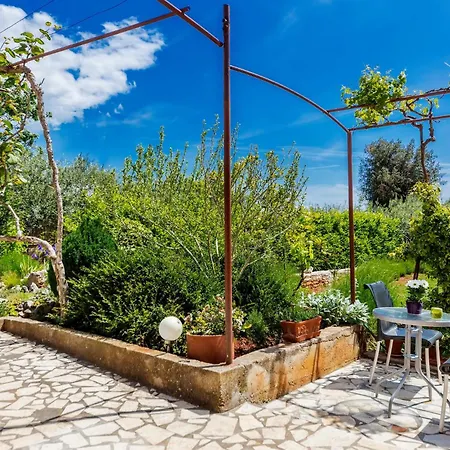 Stunning Home In Krnica With Wifi Krnica